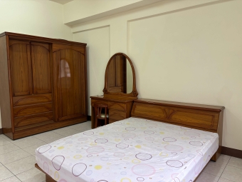 套房~近雄女中央公園大立商圈。生活機能佳採光好 - Image 12