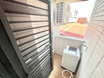 🔥‼️正一房一廳/近文心中清捷運可貓電梯套房/正一房一廳/獨洗獨曬/衛浴乾濕分離/可雙租補/子母車/有機車🛵位/戶🔥 - Image 16