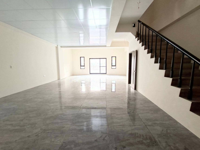 寬敞空間~適合辦公.咖啡簡餐少油煙業者~歡迎賞屋（第5張）