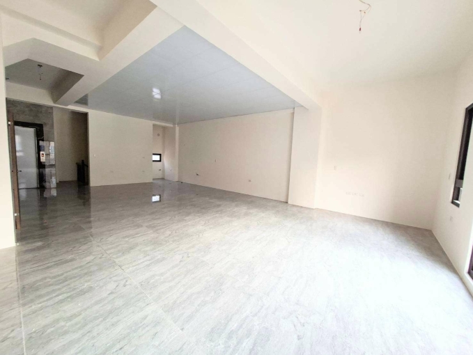 寬敞空間~適合辦公.咖啡簡餐少油煙業者~歡迎賞屋（第4張）