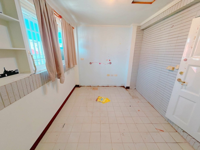 可租補★旱溪夜市★大帝城堡★社區型別墅獨立車庫 - Image 13