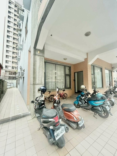 馬卡龍公園✨CP高✨機車好停✨（第6張）