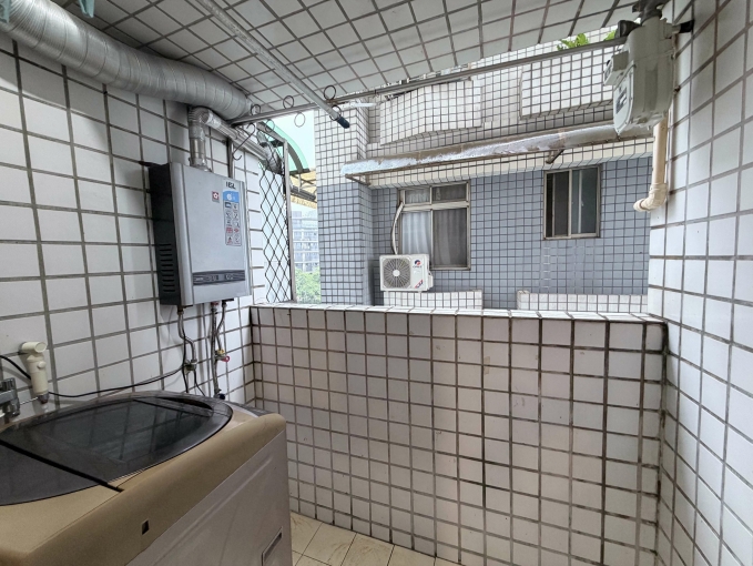 無敵山景電梯大樓優質度假美屋 室內31坪大空間(第13張)