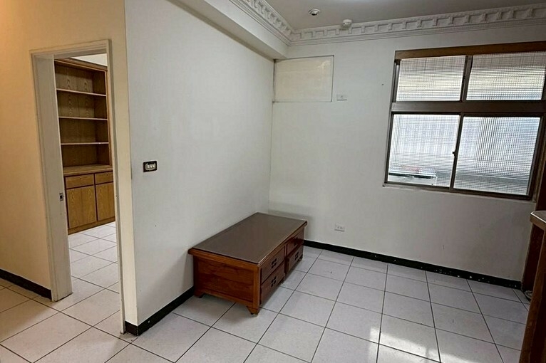 兆基社會住宅🏠⛳️全民一家~稀有乾淨大四房有車位可租~⛳️（第3張）