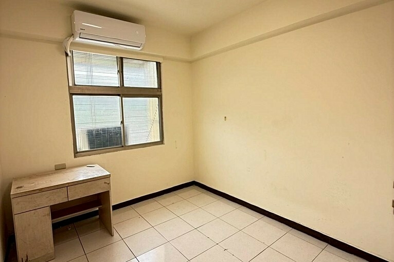 兆基社會住宅🏠⛳️全民一家~稀有乾淨大四房有車位可租~⛳️（第4張）