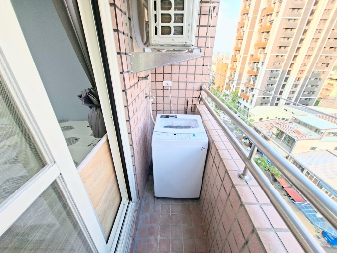 可寵物可租補☆電梯管理員☆全新裝潢全新家電 - Image 13