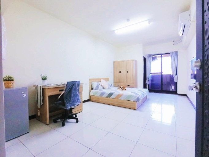 🧡加賴約🧡電梯新屋🧡租屋補助🧡採光陽台🧡秒殺物件🧡 - Image 1