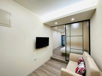 即將釋出.板橋區.光復橋.2F獨立陽台.大空間設計感套房203（第2張）