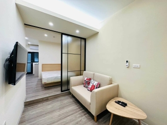 即將釋出.板橋區.光復橋.2F獨立陽台.大空間設計感套房203（第1張）