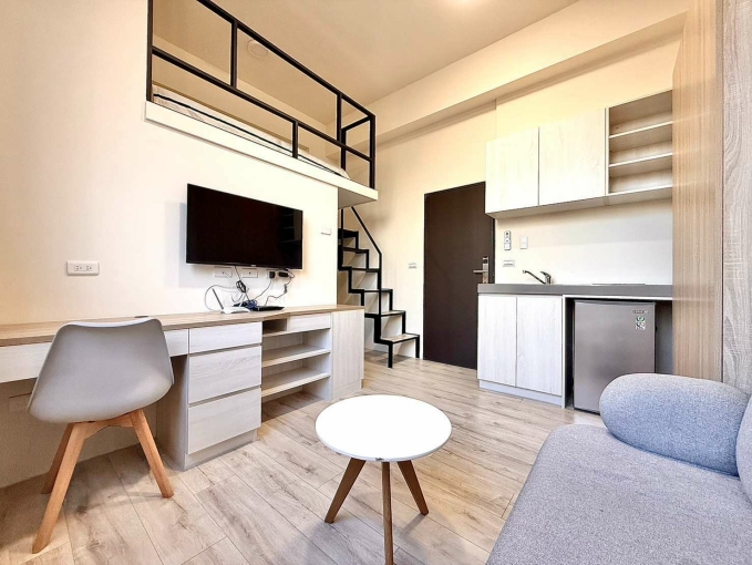 🌳可租補💖電梯✨精裝樓中樓🏠流理台✔️陽台獨洗💖（第1張）