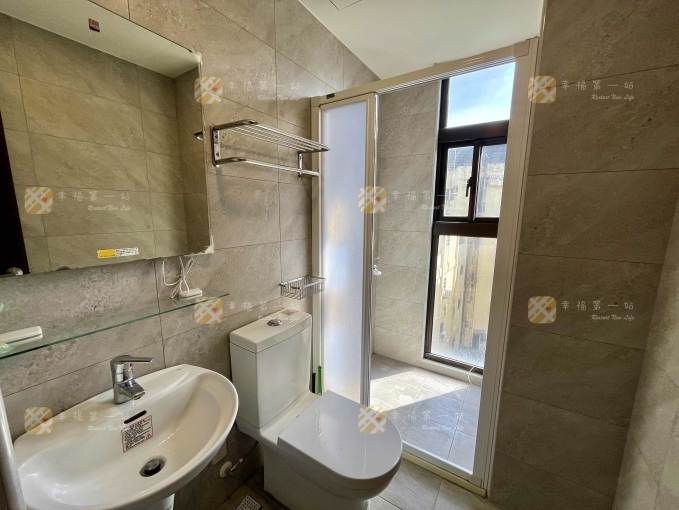 中區輕屋齡建案|獨洗曬套房|室內機車位 - Image 4