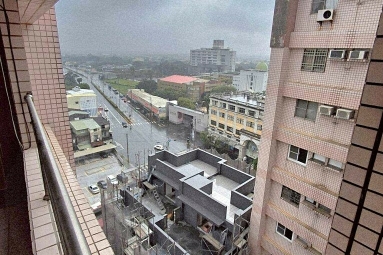 兆基社會住宅🏡東方路陽台套房.可租補.近學校.車站.夜市（第6張）