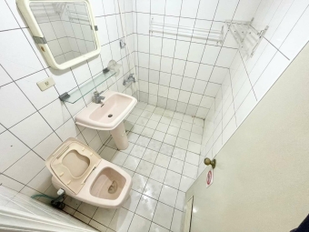 🔥精誠商圈🔥台水電✨可租補🤩有電梯、管理員💫 - Image 11