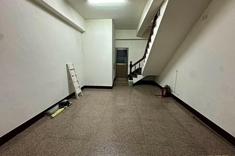 兆基社會住宅🏡鹿港市區大透天~門前可停車~可養寵物(第2張)