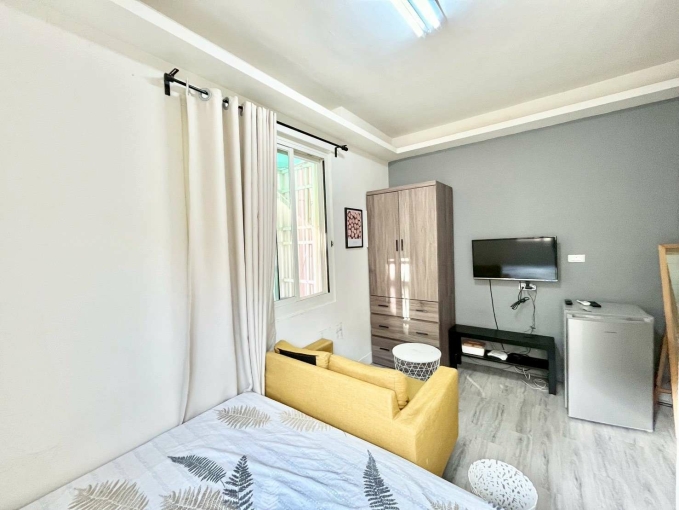 青海路💕沙發💕租補💕採光好（第2張）