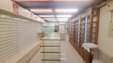 文湖邊間挑高黃金店面兼住辦（第4張）