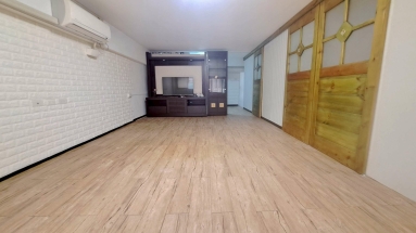 文湖邊間挑高黃金店面兼住辦（第11張）