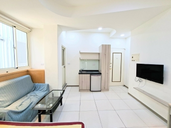 可租補*類一房一廳*流理台*陽台*衛浴開窗*室內機車位*子母車（第5張）