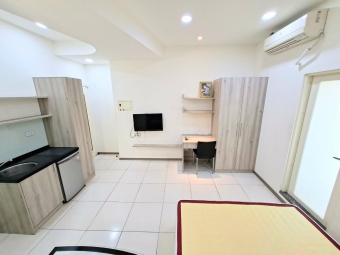 可租補*類一房一廳*流理台*陽台*衛浴開窗*室內機車位*子母車（第10張）