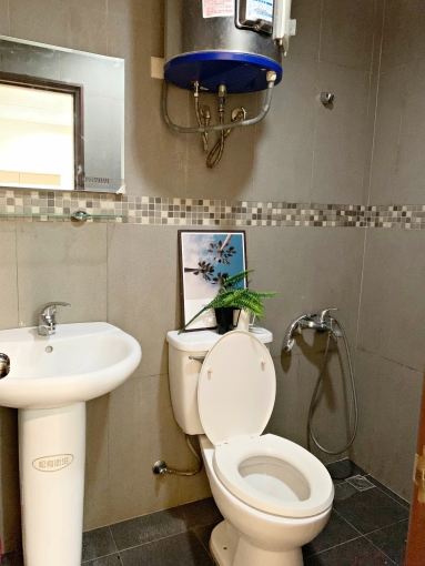 即將釋出.內湖區.捷運港墘站.舒適採光設計感套房403(第6張)