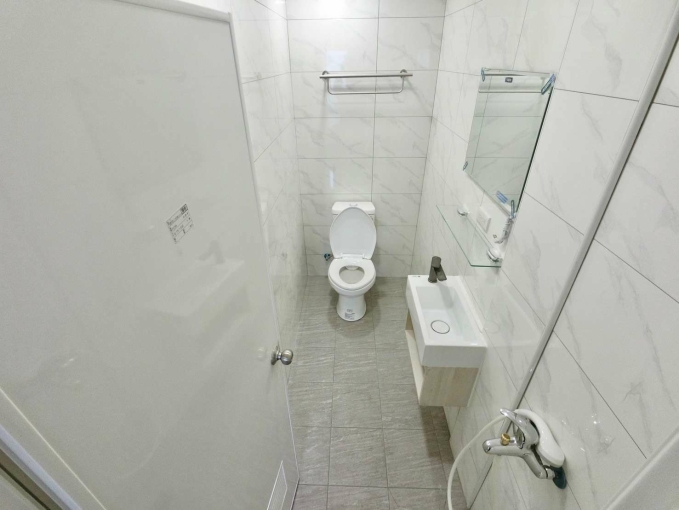 全新未住剩一間快搶❤️可貓可租補✨陽台獨洗✨近大里高中 新上架（第6張）