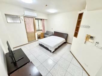 🧡請加賴🧡電梯美屋🧡租屋補助🧡陽台獨洗🧡台水台電🧡代收包裹🧡（第1張）