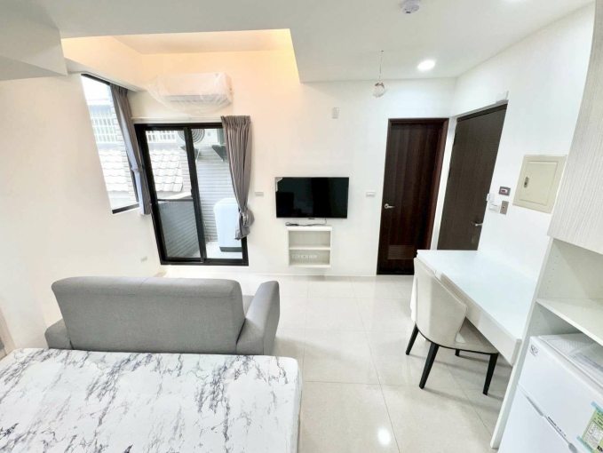 🧡請加賴🧡全新電梯🧡租屋補助🧡陽台獨洗🧡汽車好停🧡秒殺物件🧡（第8張）