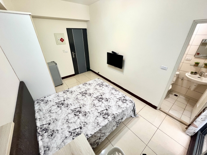 可租補☆電梯套房☆陽台獨洗☆飲水機☆子母車（第7張）