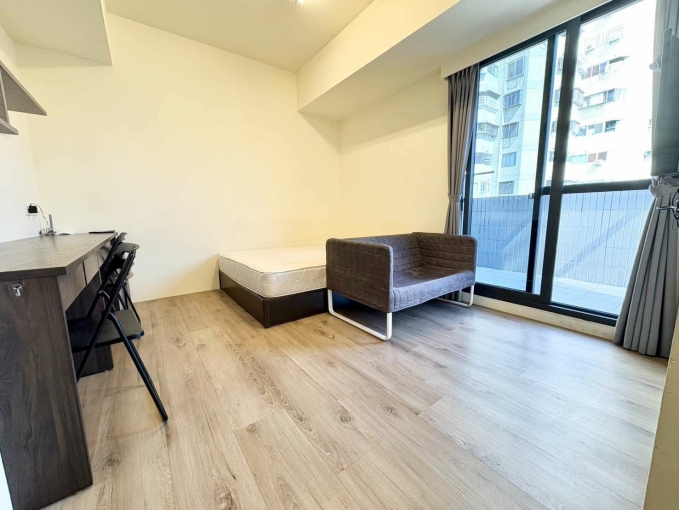 我要一杯曼陀朱加可樂⚡陽台獨洗⚡可租補💕近昌平夜市 北平商圈⚡宇你相見（第2張）