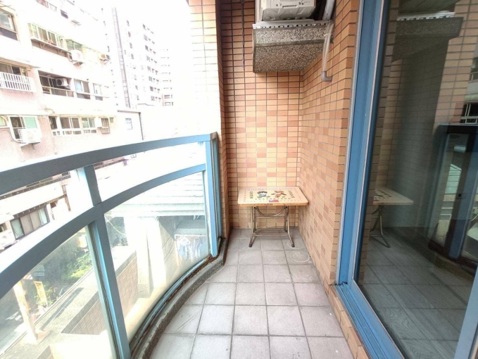 -美術館✨電梯✨管理員✨（第9張）
