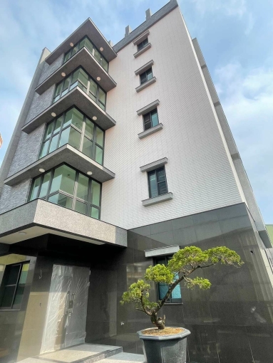梅山鄉中山路市中心套房 - Image 1