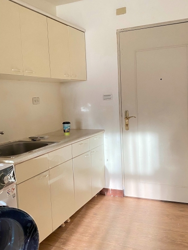 電梯獨立門牌、全新家電、變頻冷暖、採光大空間、24時大樓管理 - Image 7