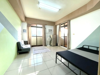 中國醫藥學院電梯陽台大套房（第8張）