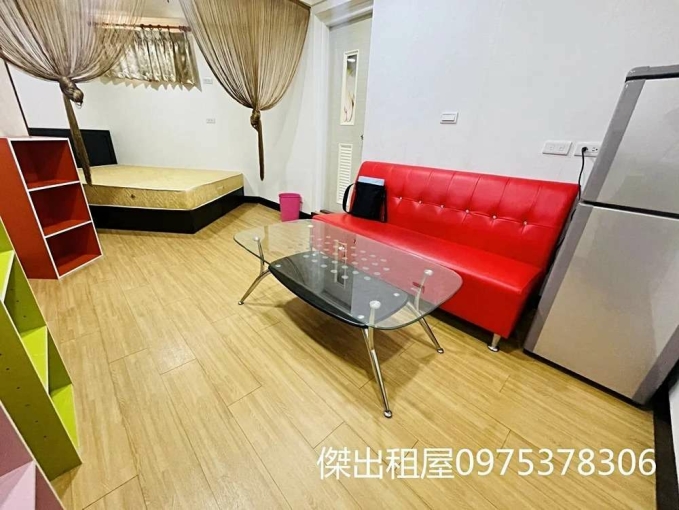 傑出租屋/站前社區電梯,獨洗,採光佳 - Image 2