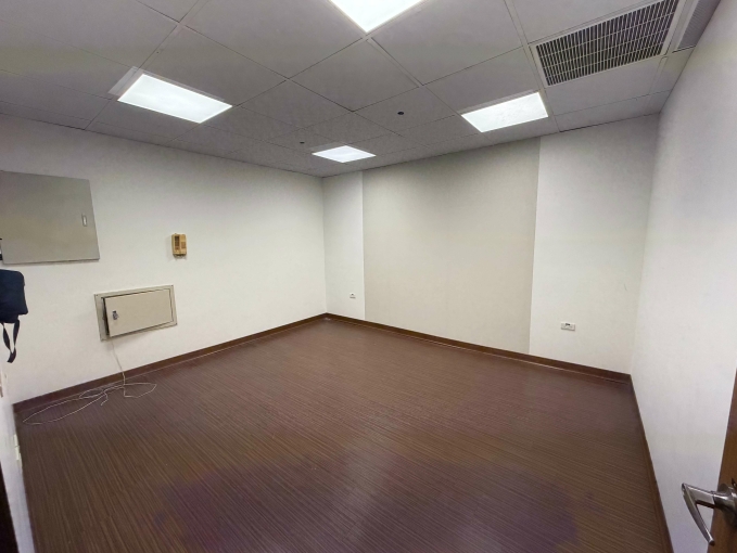 【獨立空調．24H辦公】亞灣大眾財經｜捷運旁百坪（第2張）