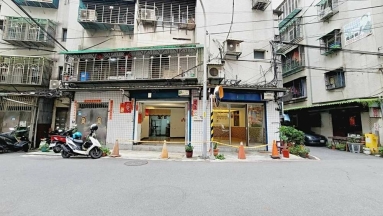店住辦皆可✨門前好停車🌺學府邊間1樓（第3張）