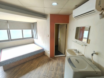 橘子🍊經貿愛買中央公園🍊包水網路子母車🍊可租補電梯套房（第6張）