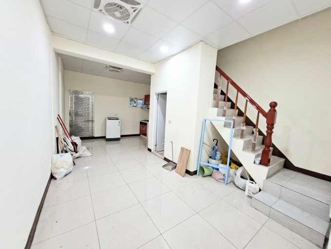 全新裝璜可工作室可營登☆合法各業歡迎賞屋（第5張）