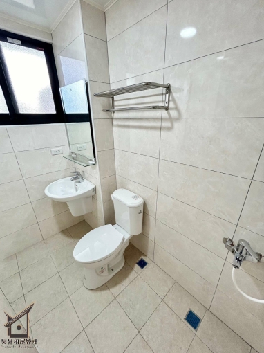 忠孝興大⭐️🉑️租補🉑️雙租補不加價⭐️陽台獨洗曬⭐️流理台⭐️衛浴開窗⭐️子母車（第8張）