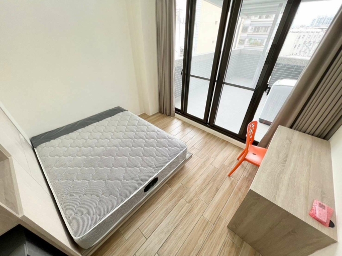 陽台開趴🍿可租補💞超大露臺🌤️系統裝潢🎀衛浴開窗（第7張）