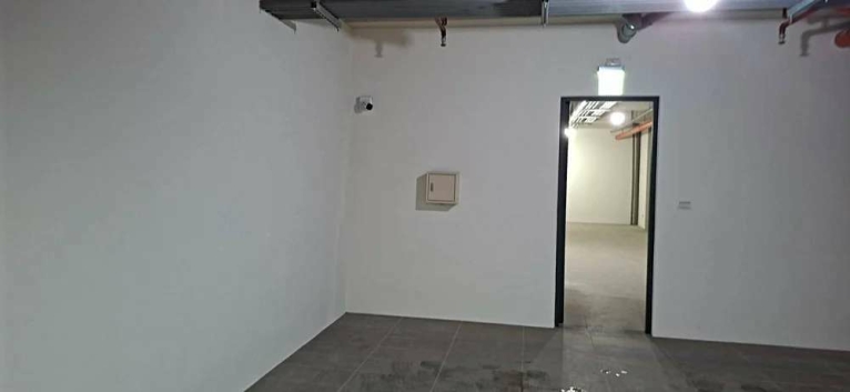 林口中山路便宜全新透店~地下室有平面車位（第6張）