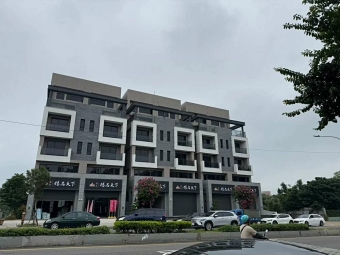 林口中山路便宜全新透店~地下室有平面車位（第11張）
