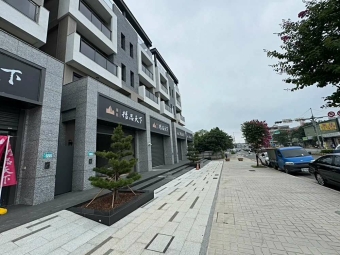 林口中山路便宜全新透店~地下室有平面車位（第13張）