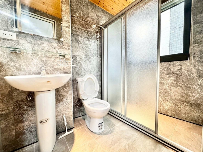 ✨絕對物超所值✨屋況極新✨子母車✨衛浴開窗✨乾溼分離（第10張）