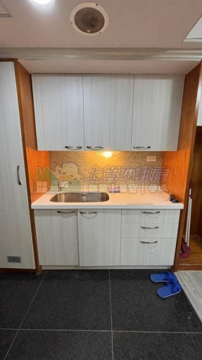 光華商圈電梯管理大套房 - Image 4