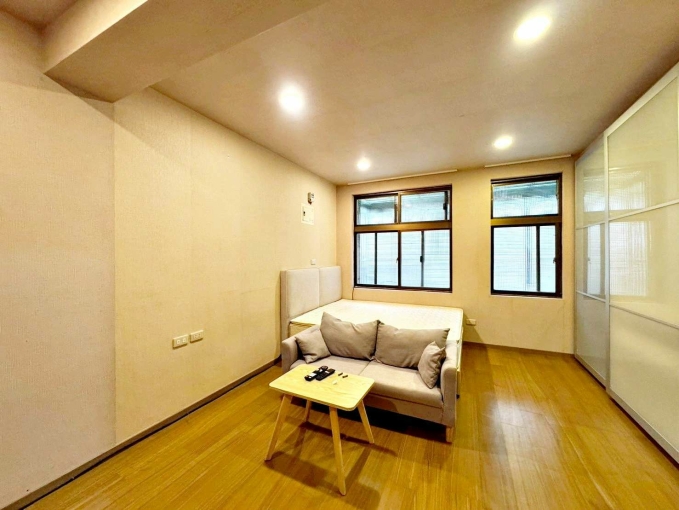 士林區.芝山站.可寵.大空間.舒適設計感套房(第2張)