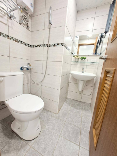 *租補*西區難得物件*電梯*陽台*流理臺*機車位~ - Image 5