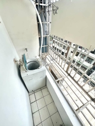 走路中友百貨✨可租補✨陽台獨洗✨管理員✨限女✨小資必看（第5張）