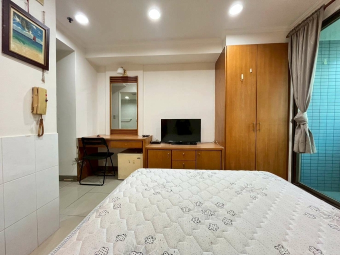 仲免⭐可租補｜可寵有陽台｜入門玄關｜中高樓層套房含管 - Image 3