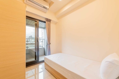 自租[免仲介費］拎包入住溫馨雅緻三房車3年新屋［短租可] - Image 19